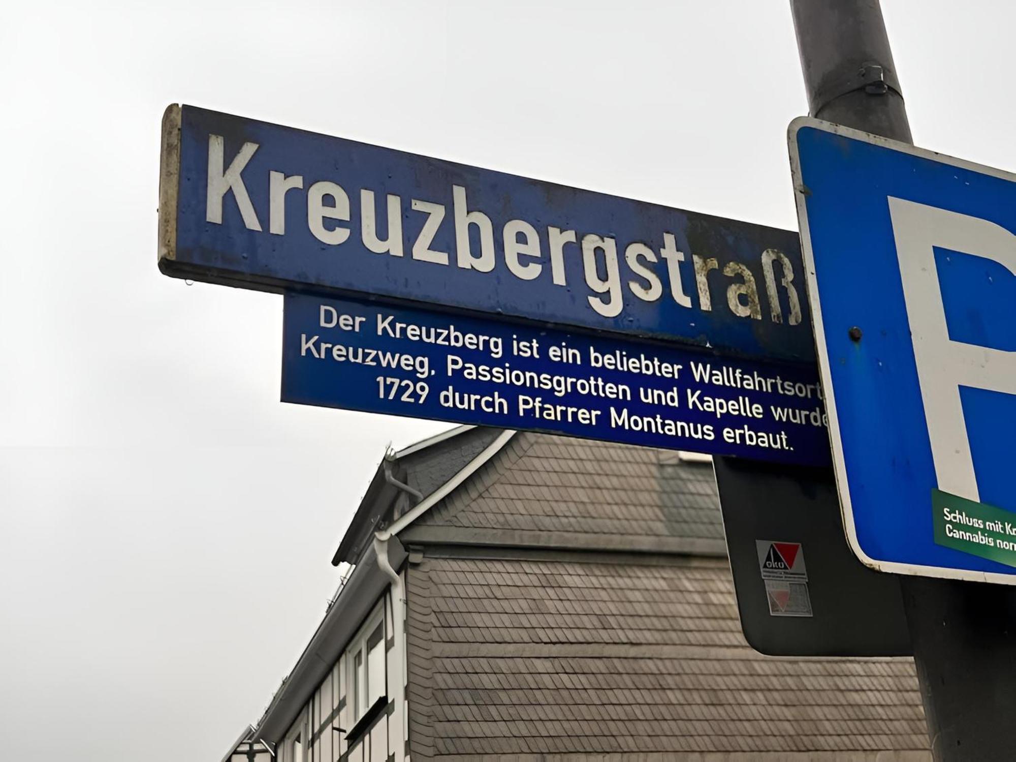 Vakantiewoning Ferienwohnung Paula Sauerland Schmallenberg Bagian luar foto